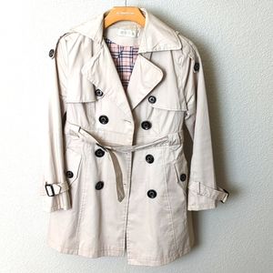 Trench coat